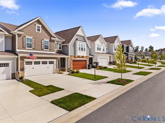 Townhouse for sale in Virginia