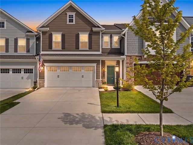 Townhouse for sale in Virginia