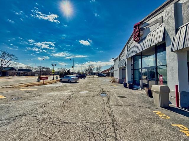 Commercial for sale in Morton Grove, Illinois