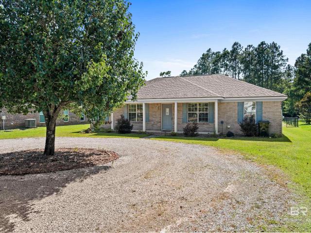 House for sale in Elberta, Alabama