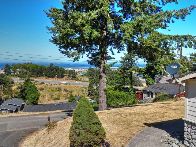 House for sale in Gold Beach