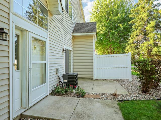 Townhouse for sale in Hennepin, Minnesota