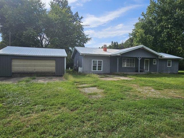 House for sale in Illinois