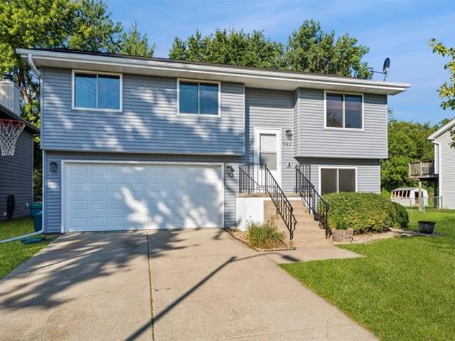 House for sale in Altoona, Iowa