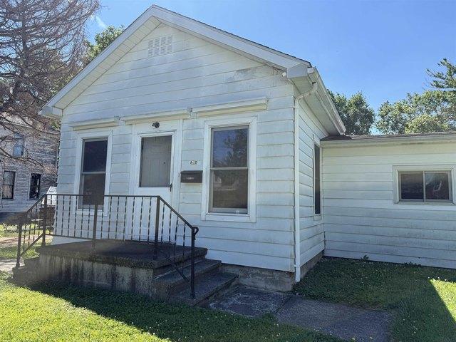 House for sale in New Haven, Indiana