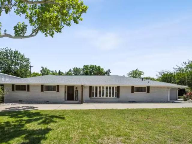 House for sale in Dallas