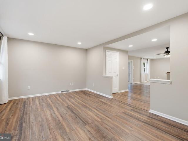 Townhouse for sale in Shainline, Bridgeport