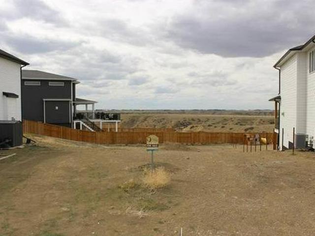 House for sale in Lethbridge, Alberta