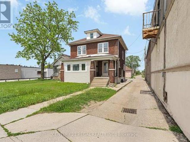 Property for sale in South Walkerville, Windsor
