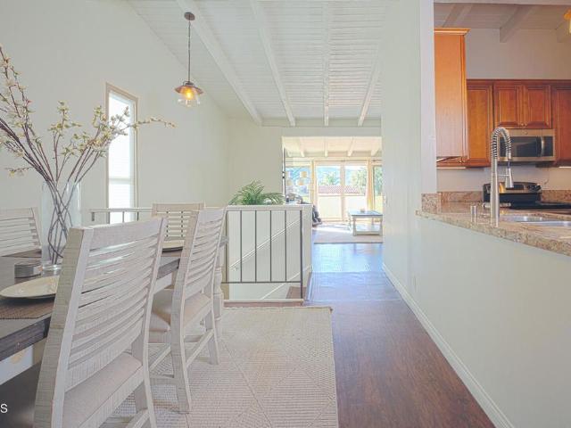 Townhouse for sale in Newbury Park, California
