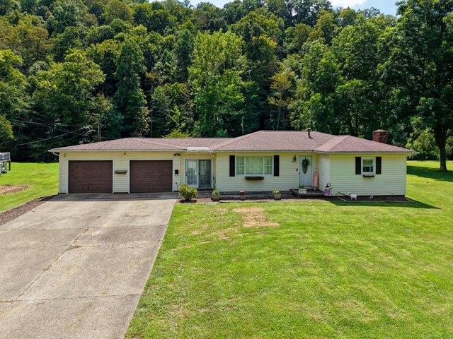 House for sale in New Martinsville, West Virginia