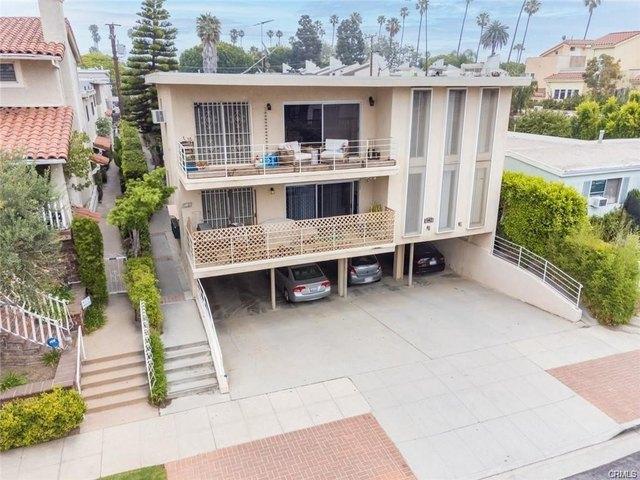 House for sale in Santa Monica, California