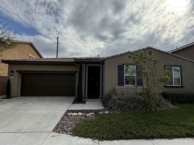 House for sale in Traditions, Redlands