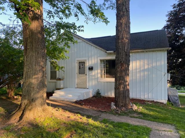 House for sale in Iron Mountain, Michigan