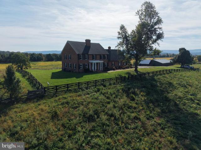 Farm for sale in Berryville, Clarke County