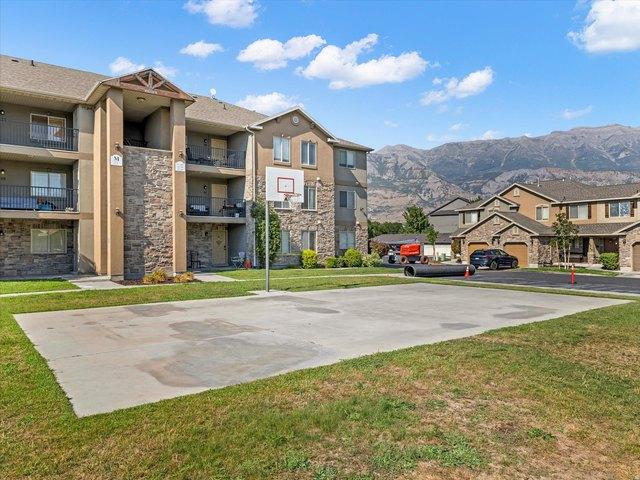 Condo for sale in Pleasant Grove, Utah