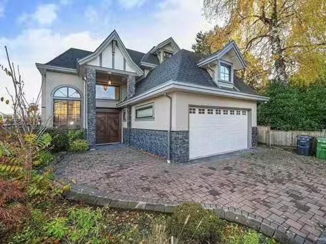 House for sale in Richmond, British Columbia