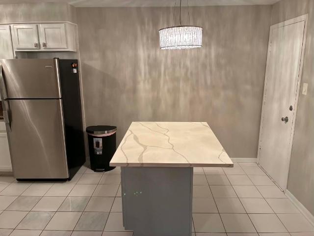 Property for rent in Hickory Hills, Illinois