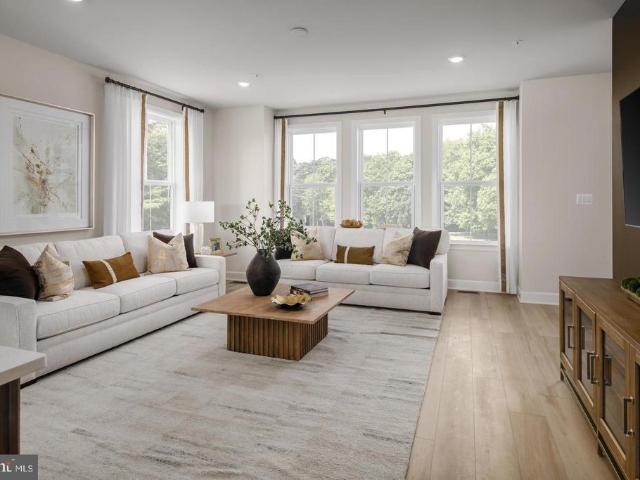 Townhouse for sale in Glenside Farms, Honeygo