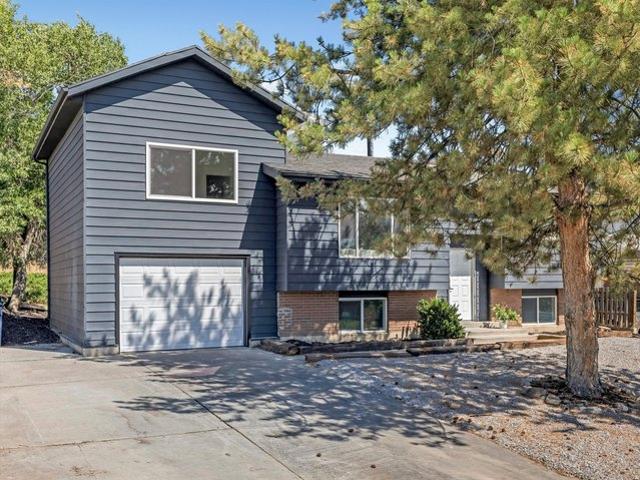 House for sale in Sandy, Utah