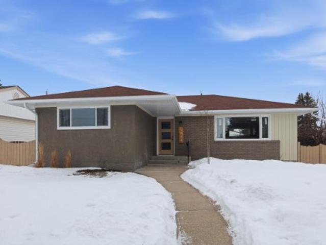 House for sale in Wedgewood, Alberta