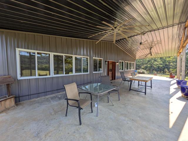 House for sale in Oark, Johnson County