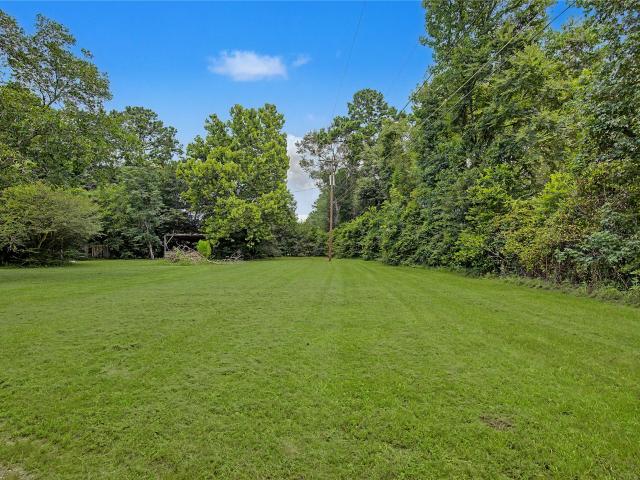 House for sale in Shepherd, Texas