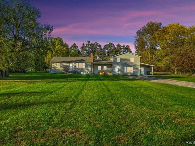 House for sale in Montrose, Genesee County
