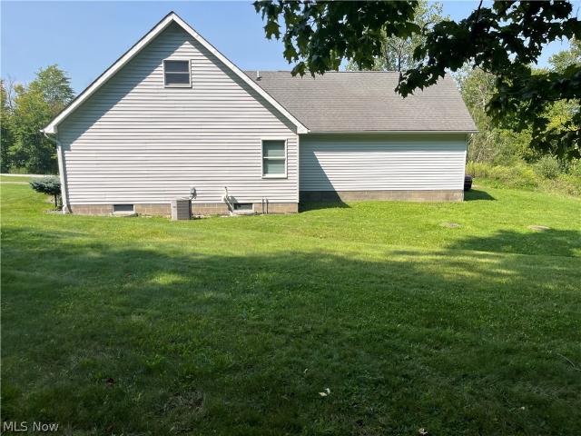 House for sale in Hambden, Chardon