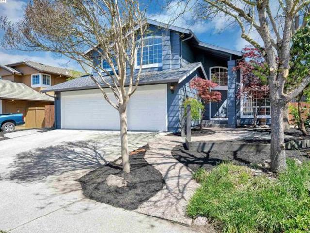House for sale in Windsor, California