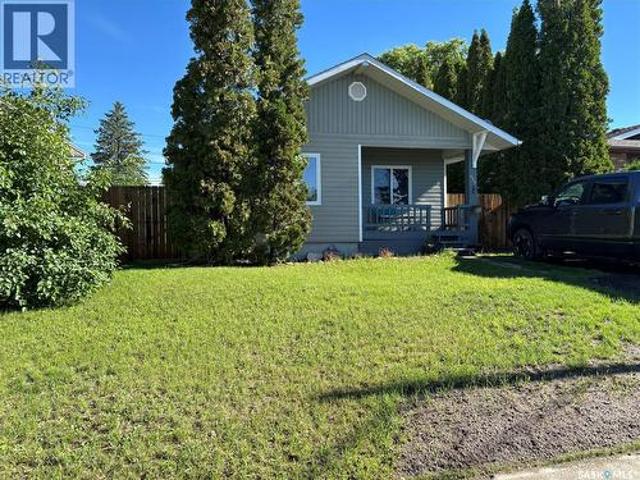 House for sale in Moose Jaw, Saskatchewan