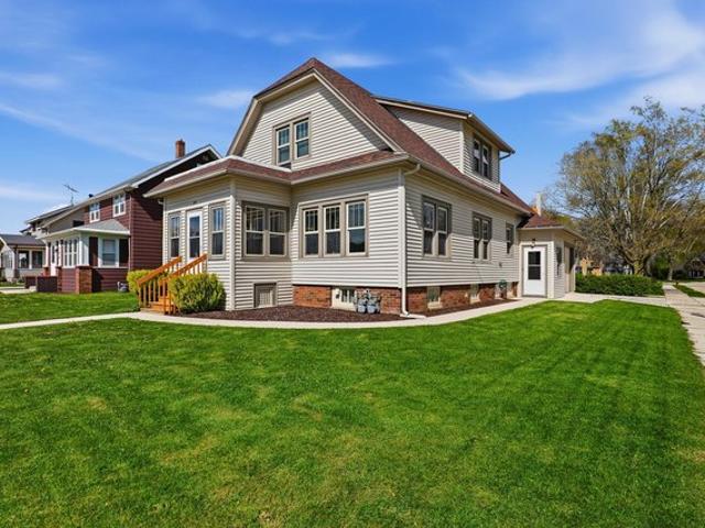 House for sale in Sheboygan Falls, Wisconsin