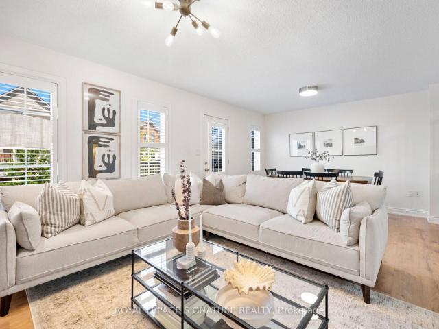 Townhouse for sale in Woburn, Ontario