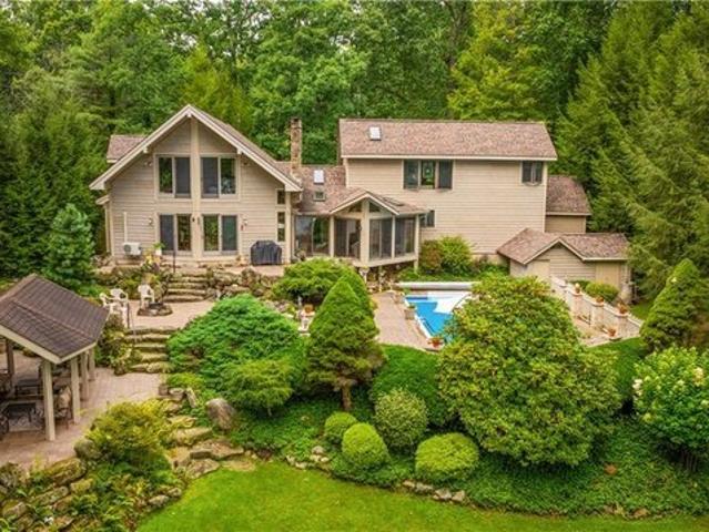House for sale in Mercer, Mercer County