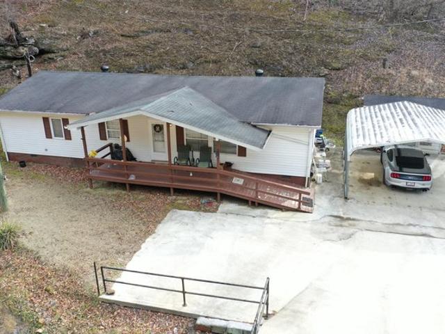 House for sale in Hindman, Kentucky