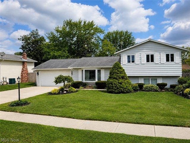 House for sale in Sheffield Lake, Ohio