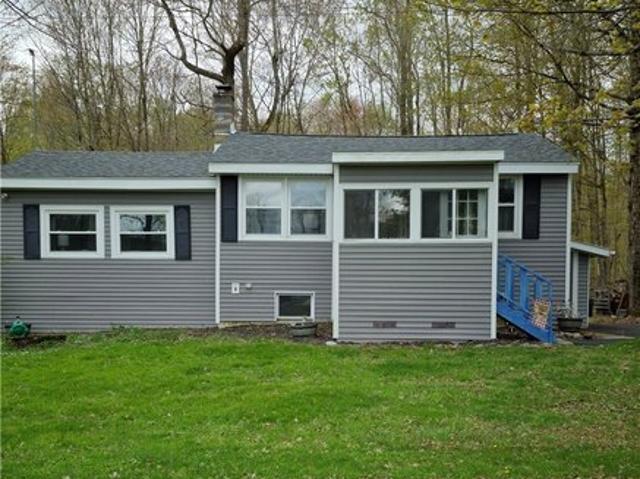 House for sale in Oneida, New York