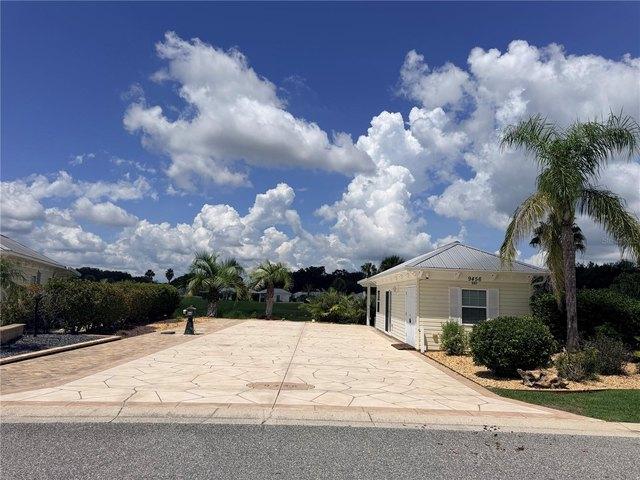 Land for sale in Webster, Florida