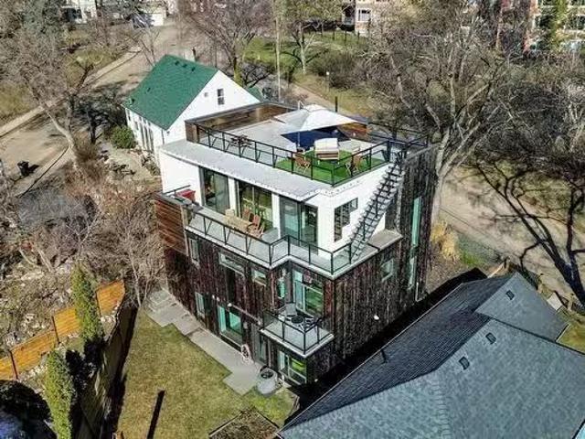 House for sale in Wedgewood, Alberta