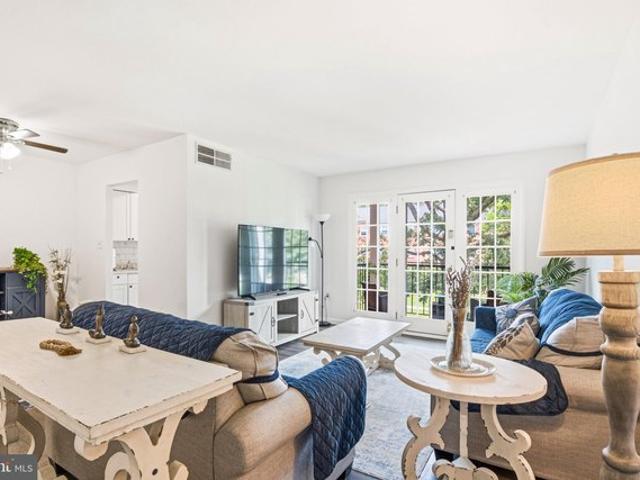 Condo for sale in Fairfax, Virginia
