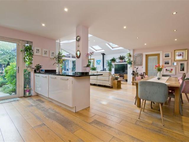 Detached House for sale in Bluebell, North Tipperary