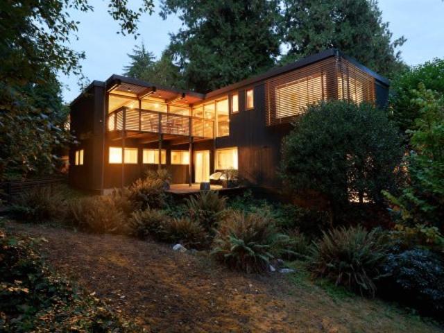House for sale in Hollyburn, West Vancouver