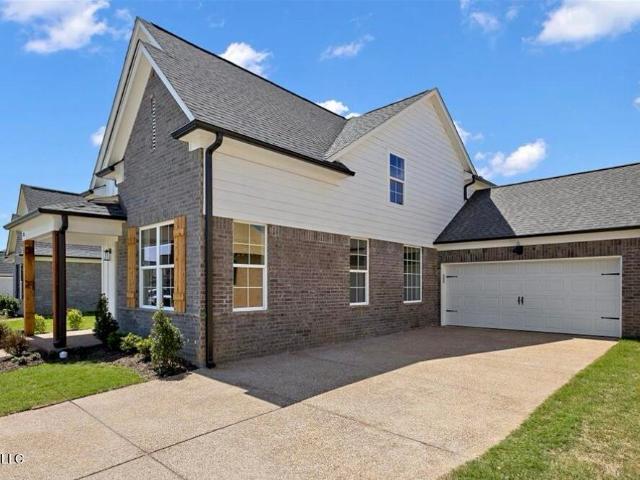 House for sale in Hernando, Mississippi