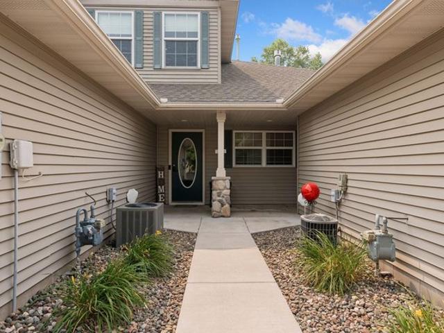 Townhouse for sale in Isanti, Minnesota