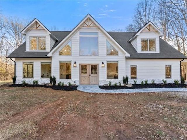 House for sale in Jefferson, Georgia