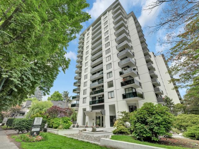 Apartment for rent in Davie Village, Vancouver