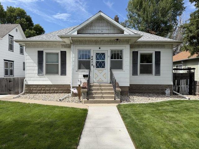 House for sale in Huron, Beadle County