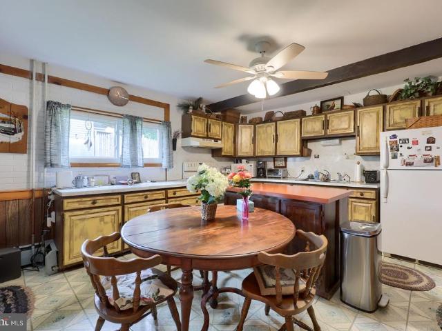 House for sale in Hopeland, Pennsylvania