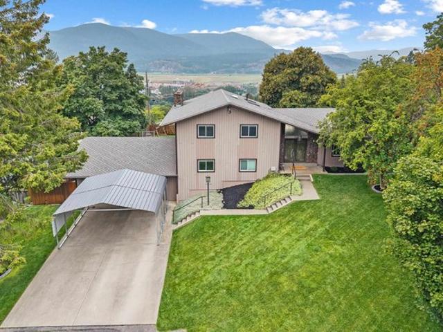 House for sale in Colville, Washington