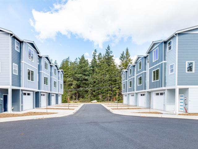 Condo for sale in Oak Harbor, Washington